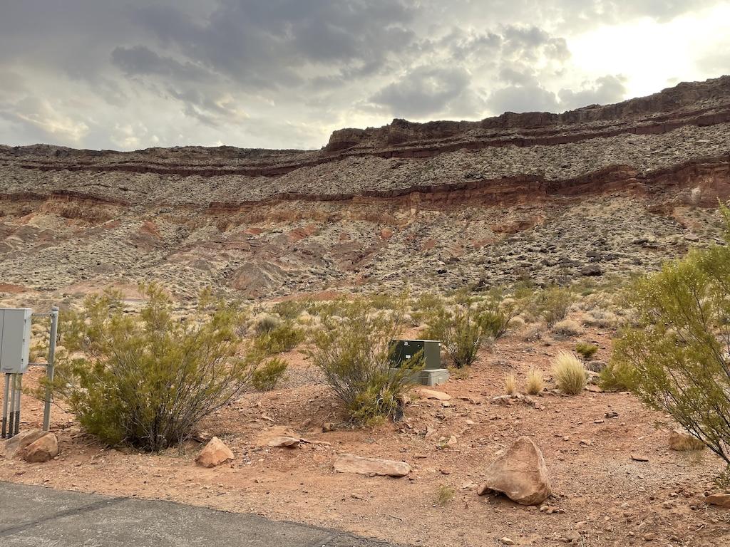View of the red rock landscape at Quail Creek State Park in Utah 