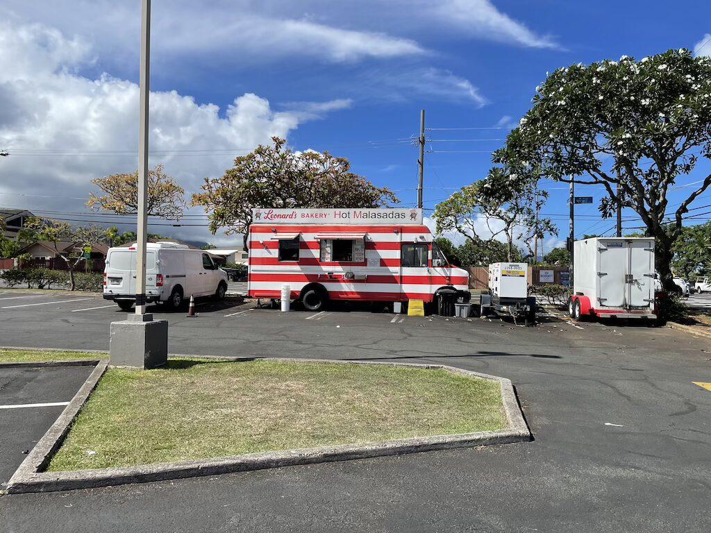 Leonard’s Bakery Hot Malasadas truck Windward Mall Kaneohe, Oahu